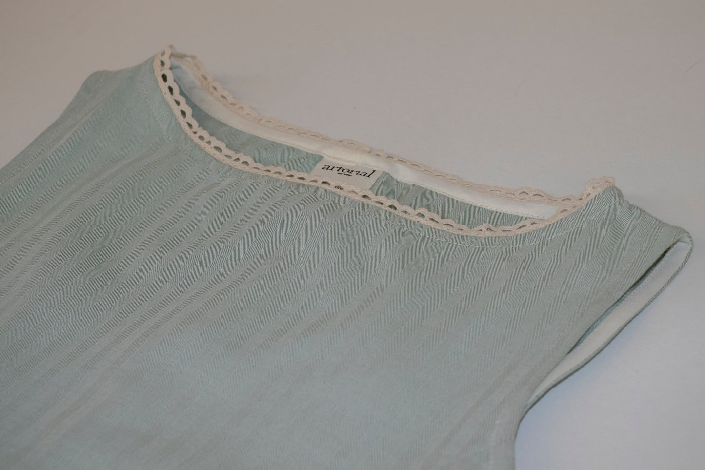 Biwa Top