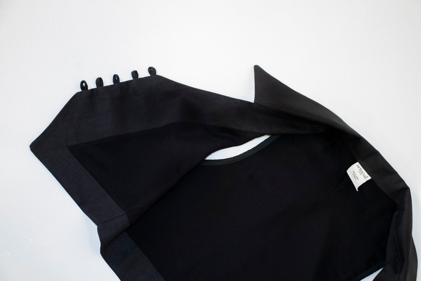 Quest Vest Full Black