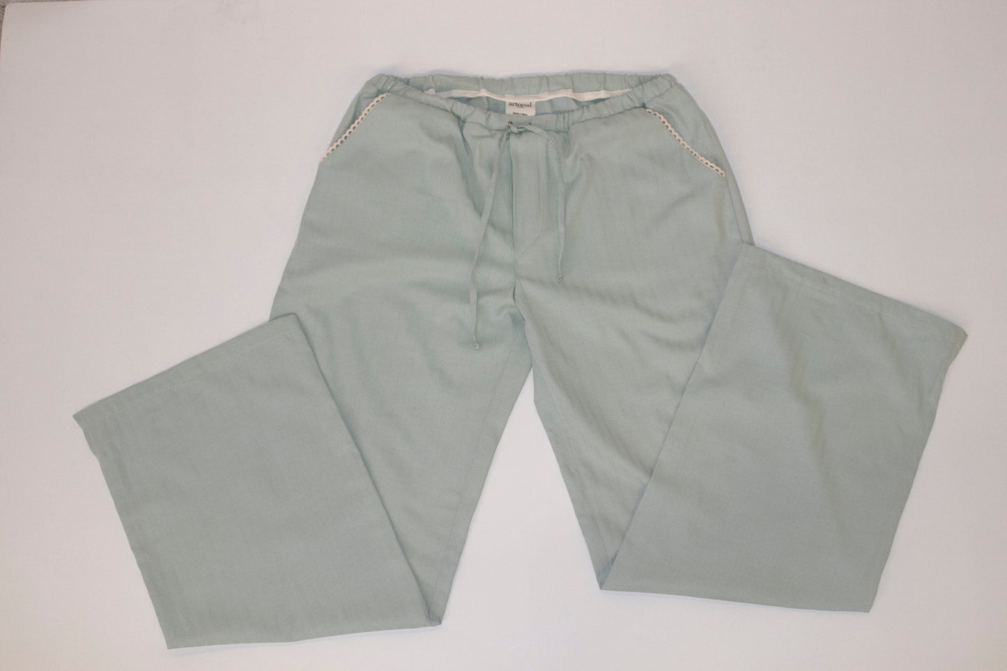 Biwa Bottom